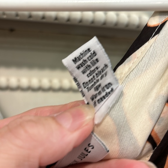 Sincerely Jules Dress Women's
Size Small Floral Boho Peasant Peep Hole Sundress - Picture 6 of 6